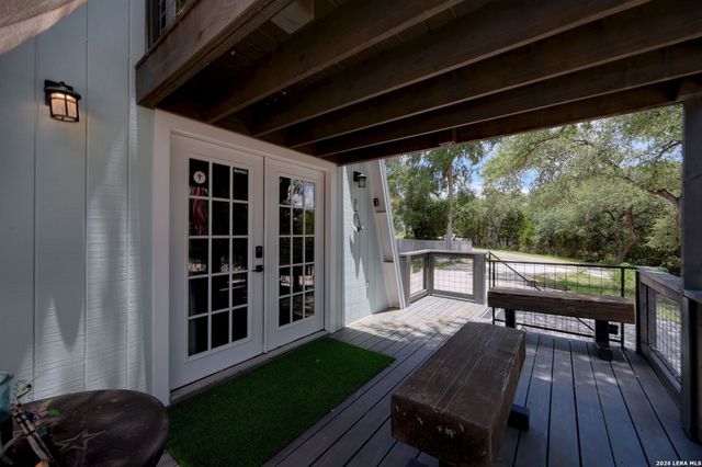 1067 FULLER DR, Canyon Lake, TX 78133