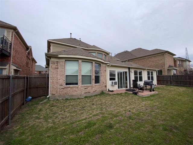 10045 Bluewater Terrace, Irving, TX 75063