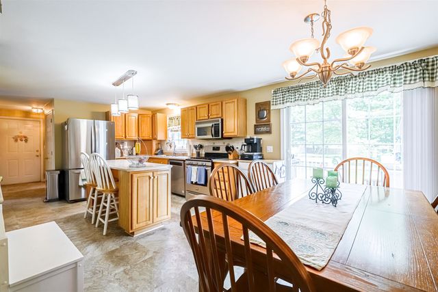 96 Dublin Avenue, Nashua, NH 03063