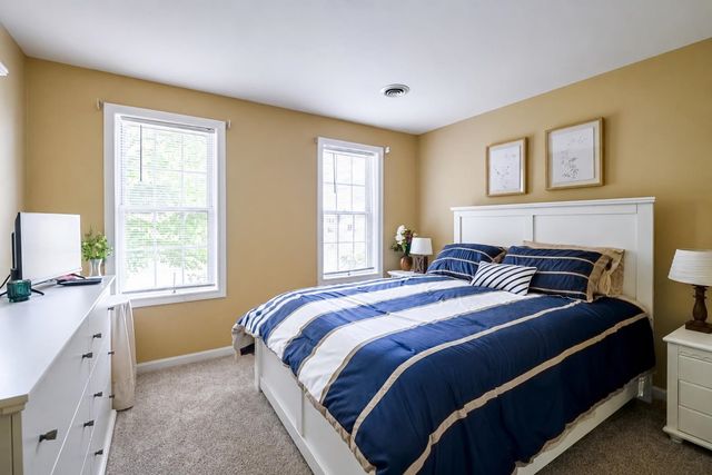96 Dublin Avenue, Nashua, NH 03063