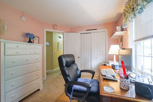 96 Dublin Avenue, Nashua, NH 03063