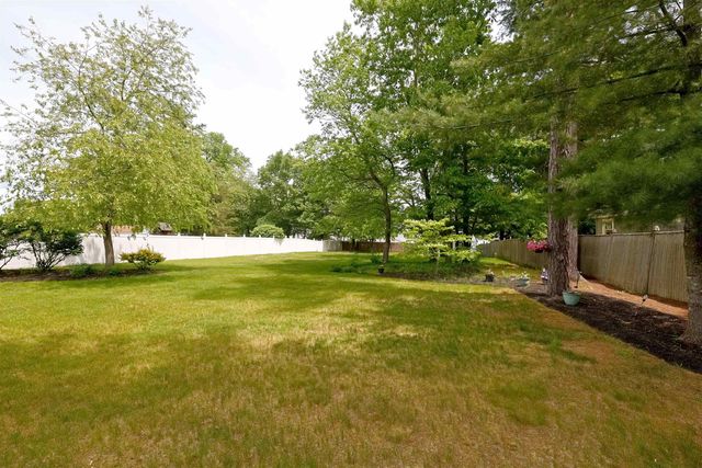 96 Dublin Avenue, Nashua, NH 03063