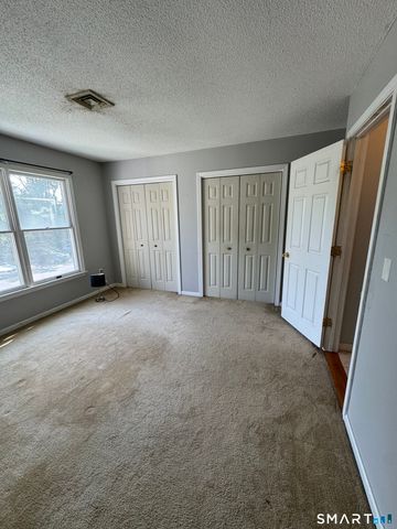 21 Silver Lane B2, East Hartford, CT 06118
