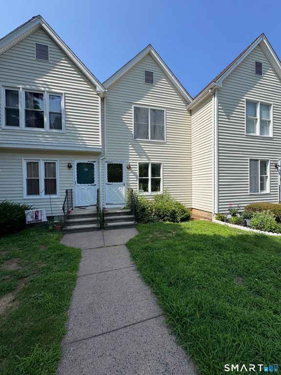 21 Silver Lane B2, East Hartford, CT 06118
