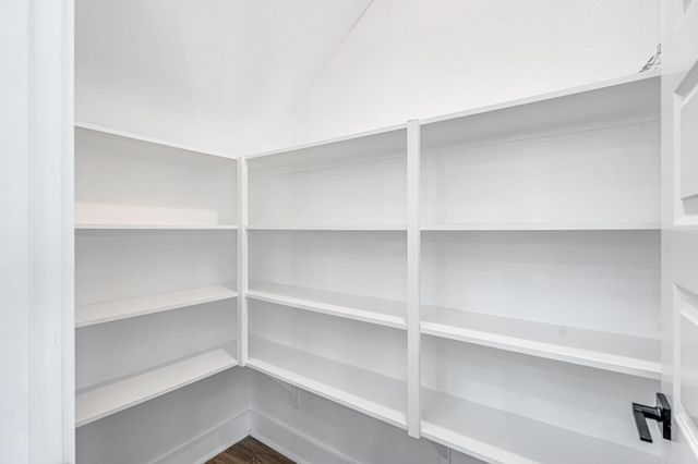 5642 Hirondel Street, Houston, TX 77033