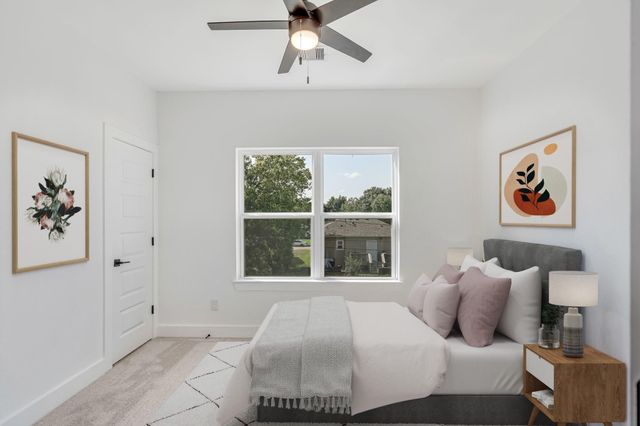 5642 Hirondel Street, Houston, TX 77033