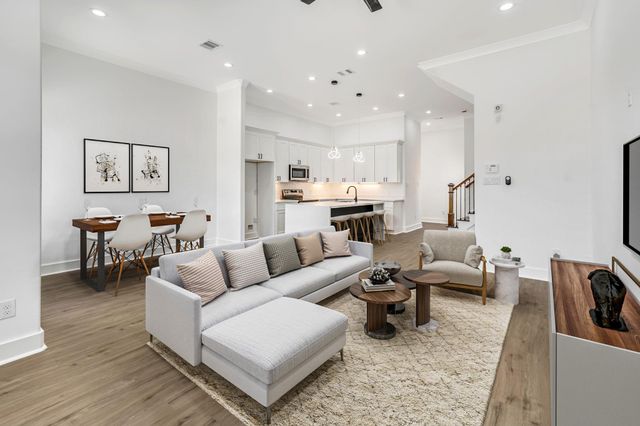 5642 Hirondel Street, Houston, TX 77033