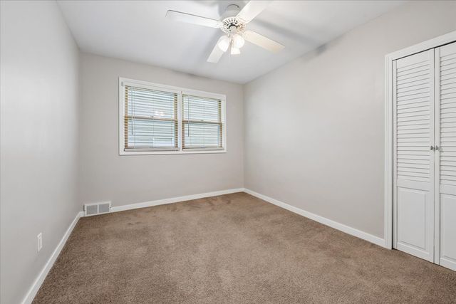 110 W 12th Avenue, Naperville, IL 60563