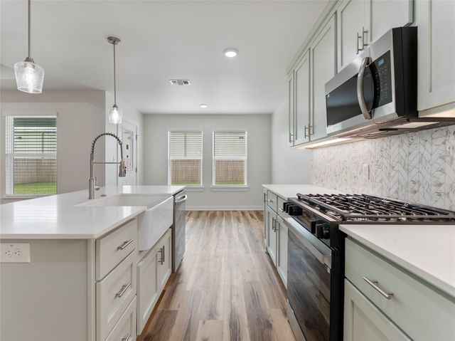 809 Flycatcher Drive, Palacios, TX 77465