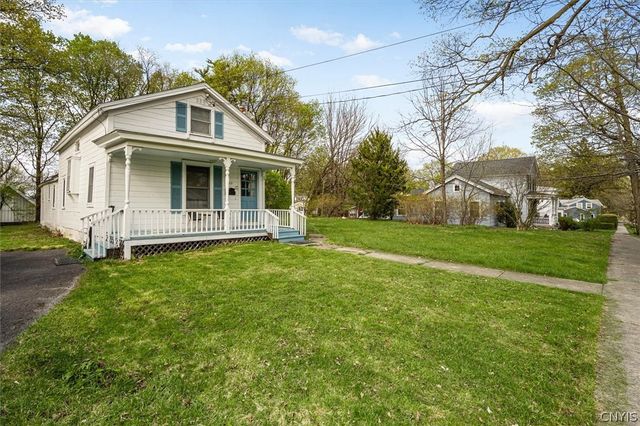 603 Clinton St, Manlius, NY 13066