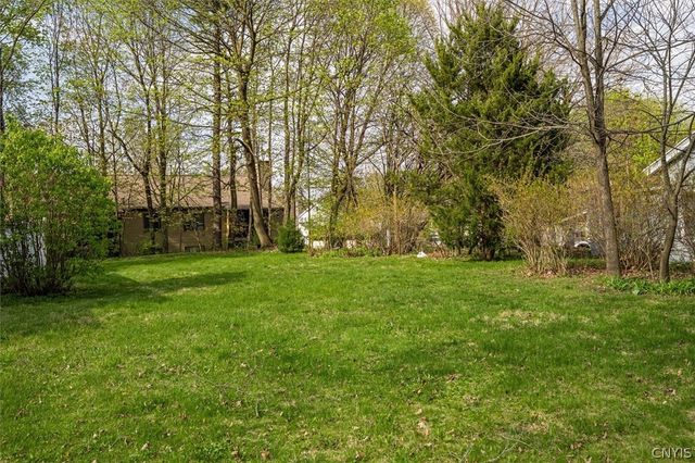 603 Clinton St, Manlius, NY 13066