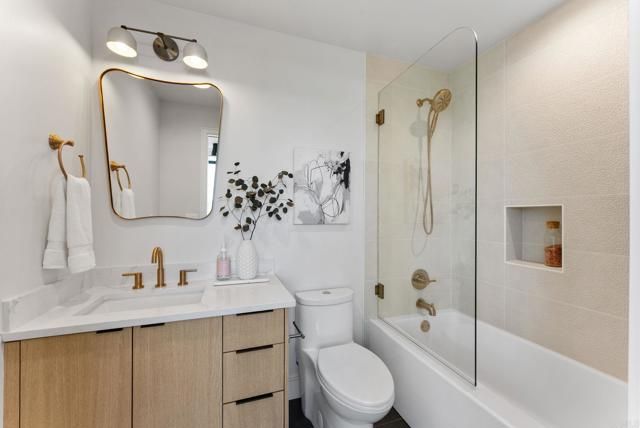 4210 Tonopah Avenue, San Diego, CA 92110