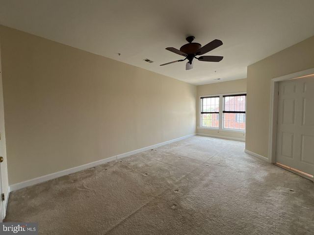 3922 SHAWFIELD LN, Frederick, MD 21704