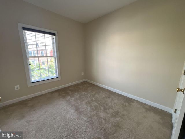 3922 SHAWFIELD LN, Frederick, MD 21704