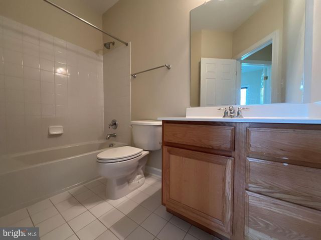 3922 SHAWFIELD LN, Frederick, MD 21704