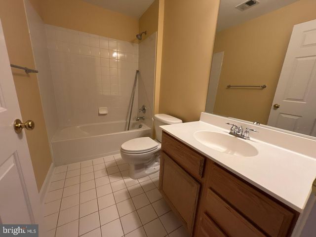 3922 SHAWFIELD LN, Frederick, MD 21704
