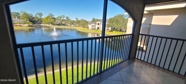 940 Village Trl Unit 4-306, Port Orange, FL 32127