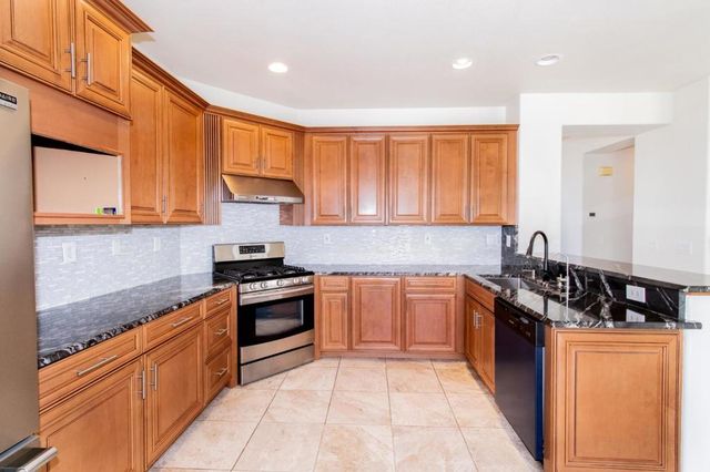 506 Barcelona Drive, Tracy, CA 95377