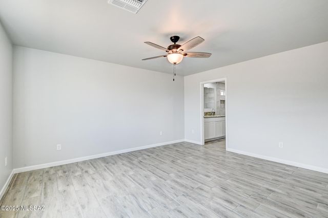 179 S Montgomery Avenue, Corona De Tucson, AZ 85641