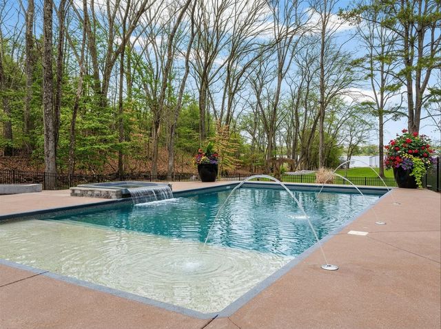 3863 Saundersville Ferry Rd, Mount Juliet, TN 37122