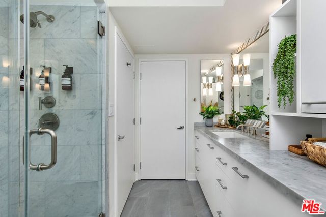 13600 MARINA POINTE Drive 812, Marina Del Rey, CA 90292