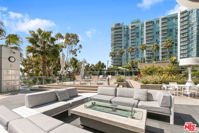 13600 MARINA POINTE Drive 812, Marina Del Rey, CA 90292