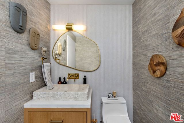 13600 MARINA POINTE Drive 812, Marina Del Rey, CA 90292