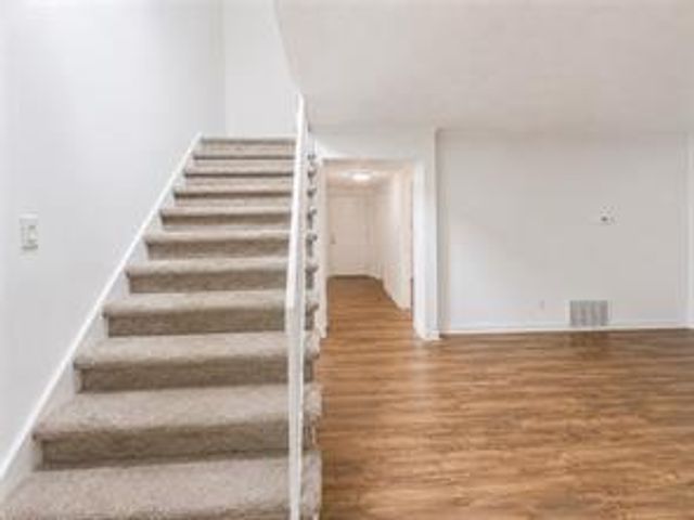 1010 Sexton Drive 10, Stone Mountain, GA 30083