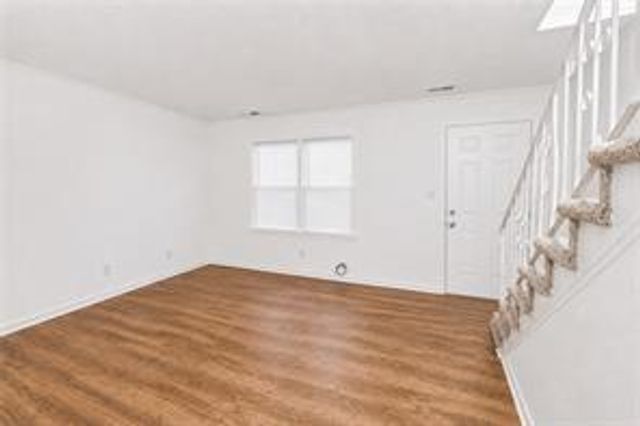 1010 Sexton Drive 10, Stone Mountain, GA 30083