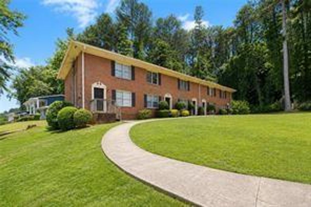 1010 Sexton Drive 10, Stone Mountain, GA 30083