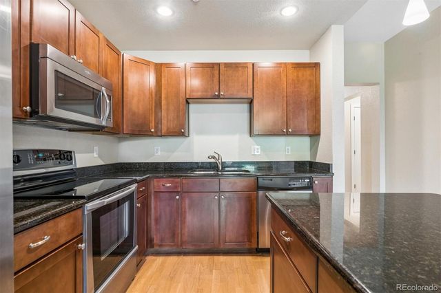 2200 S University Boulevard 403, Denver, CO 80210