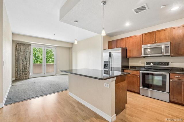 2200 S University Boulevard 403, Denver, CO 80210
