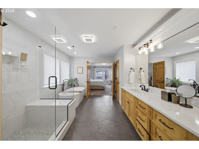 1391 Nw 114TH Ave, Portland, OR 97229