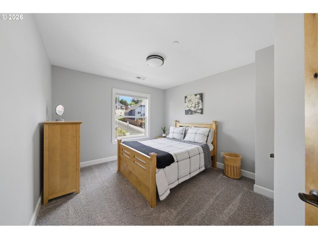 1391 Nw 114TH Ave, Portland, OR 97229