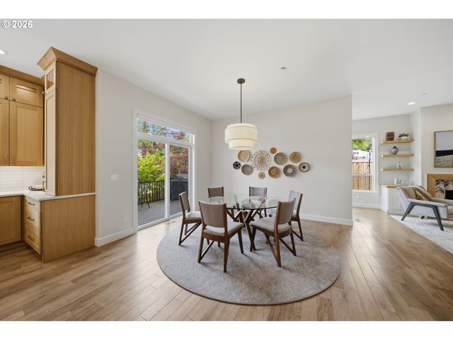 1391 Nw 114TH Ave, Portland, OR 97229