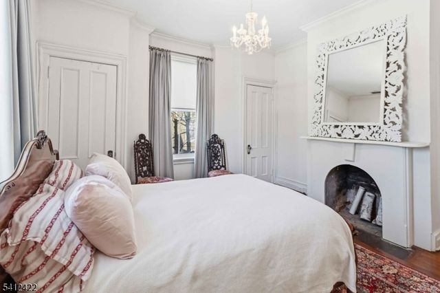 21 Franklin Pl, Morristown Town, NJ 07960