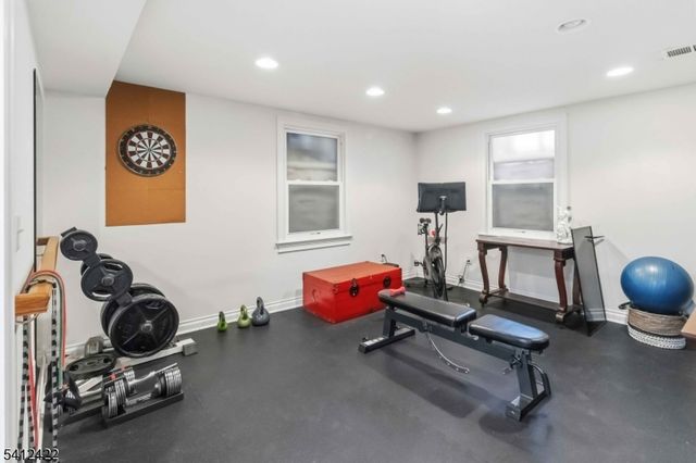 21 Franklin Pl, Morristown Town, NJ 07960