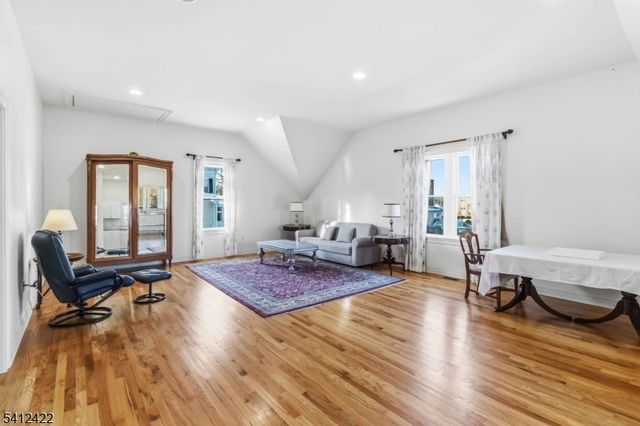 21 Franklin Pl, Morristown Town, NJ 07960