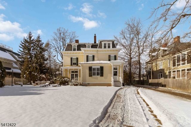 21 Franklin Pl, Morristown Town, NJ 07960