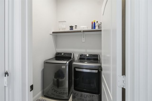 4602 Massey Meadows Way, Midlothian, TX 76065