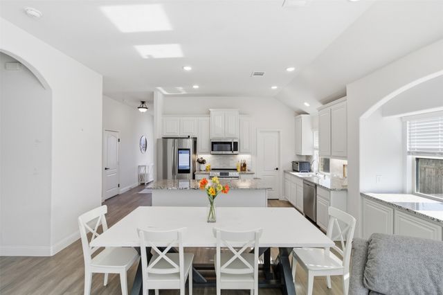 4602 Massey Meadows Way, Midlothian, TX 76065