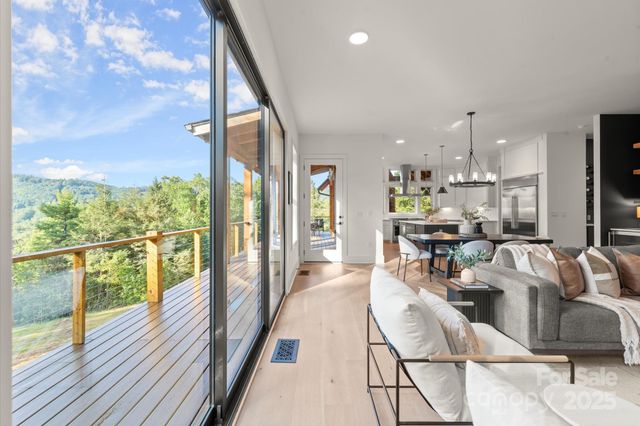 164 Wildcat Lane, Cashiers, NC 28717