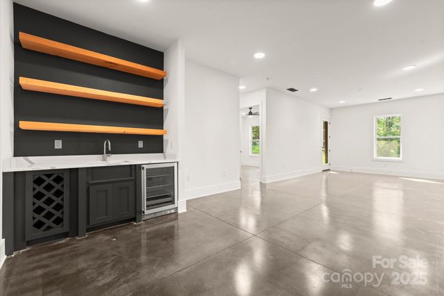 164 Wildcat Lane, Cashiers, NC 28717