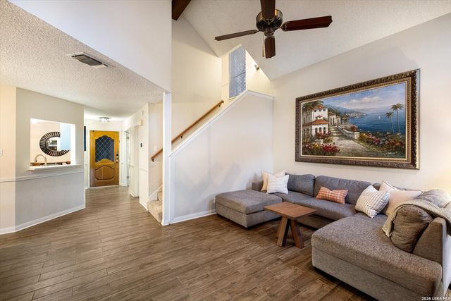 4402 Bending Oak, San Antonio, TX 78249