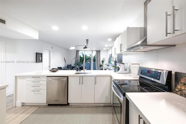 5 Island Ave LF, Miami Beach, FL 33139