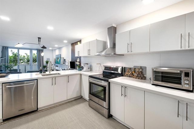 5 Island Ave LF, Miami Beach, FL 33139