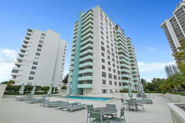 5 Island Ave LF, Miami Beach, FL 33139