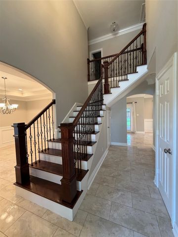 1523 Glen Oaks Drive, Conroe, TX 77385
