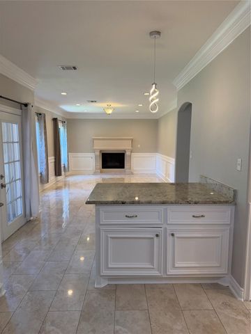 1523 Glen Oaks Drive, Conroe, TX 77385