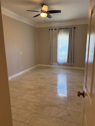 1523 Glen Oaks Drive, Conroe, TX 77385